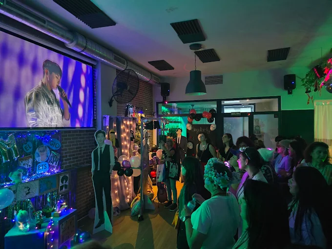 Heroes Bar – Arona