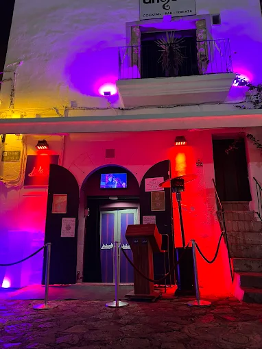 Lolas Club Ibiza – Ibiza