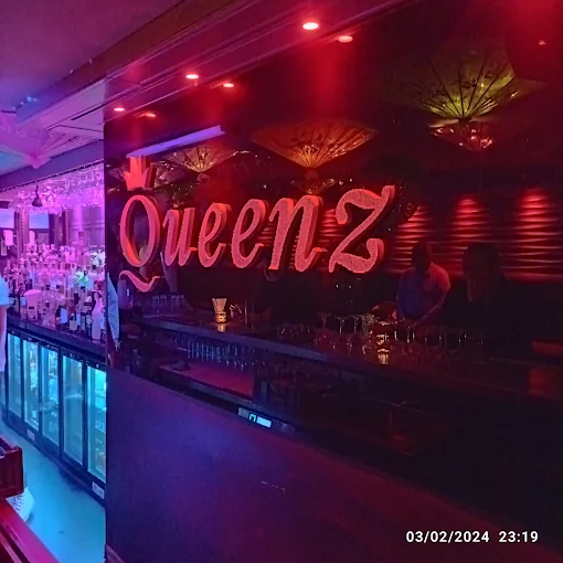 Queenz Bar – Sitges